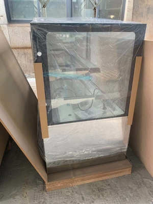 Refrigerador refrigerado baixo de aço inoxidável da caixa da pastelaria com prateleiras dobro